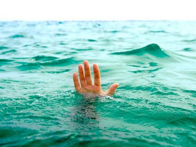 Утопающий. Фото: rasskajem.ru Утопающий. Фото: rasskajem.ru