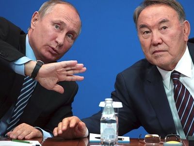 Путин и Назарбаев Фото: ТАСС Путин и Назарбаев Фото: ТАСС