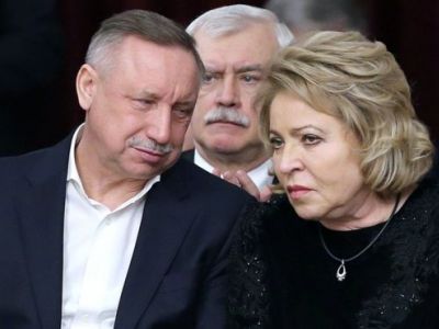 Губернатор Санкт-Петербурга Александр Беглов и спикер СФ Валентина Матвиенко. Фото: bbc.com Губернатор Санкт-Петербурга Александр Беглов и спикер СФ Валентина Матвиенко. Фото: bbc.com
