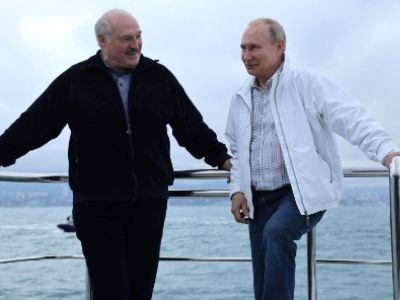 Владимир Путин и Александр Лукашенко на яхте, 29.05.21. Фото: kremlin.ru Владимир Путин и Александр Лукашенко на яхте, 29.05.21. Фото: kremlin.ru